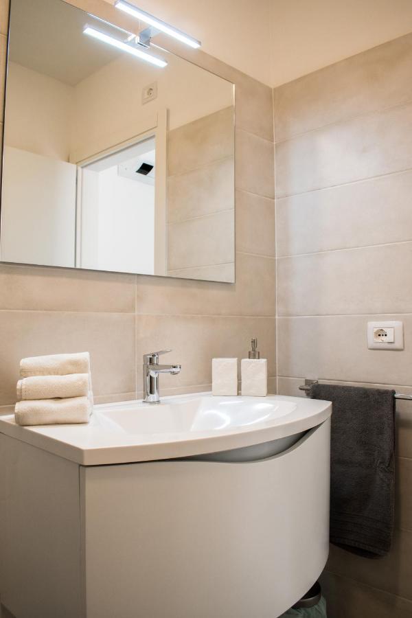 Cà Rita Apartments Malcesine Esterno foto
