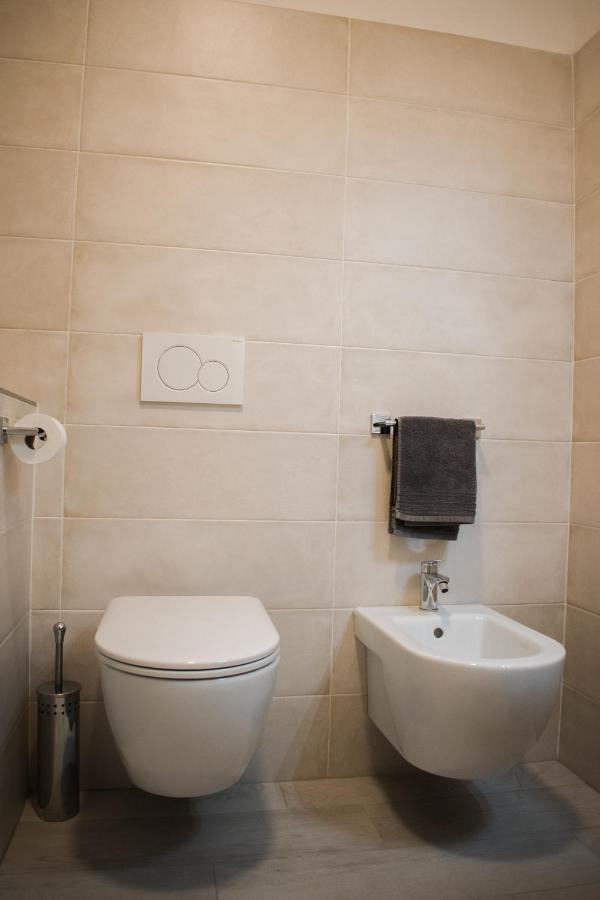 Cà Rita Apartments Malcesine Esterno foto